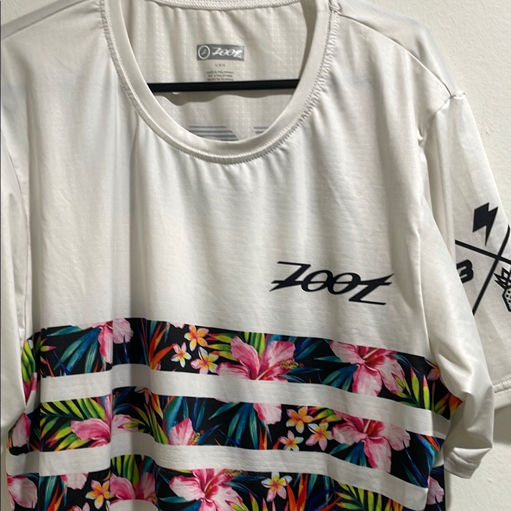 Zoot White Floral Short Sleeve Tee